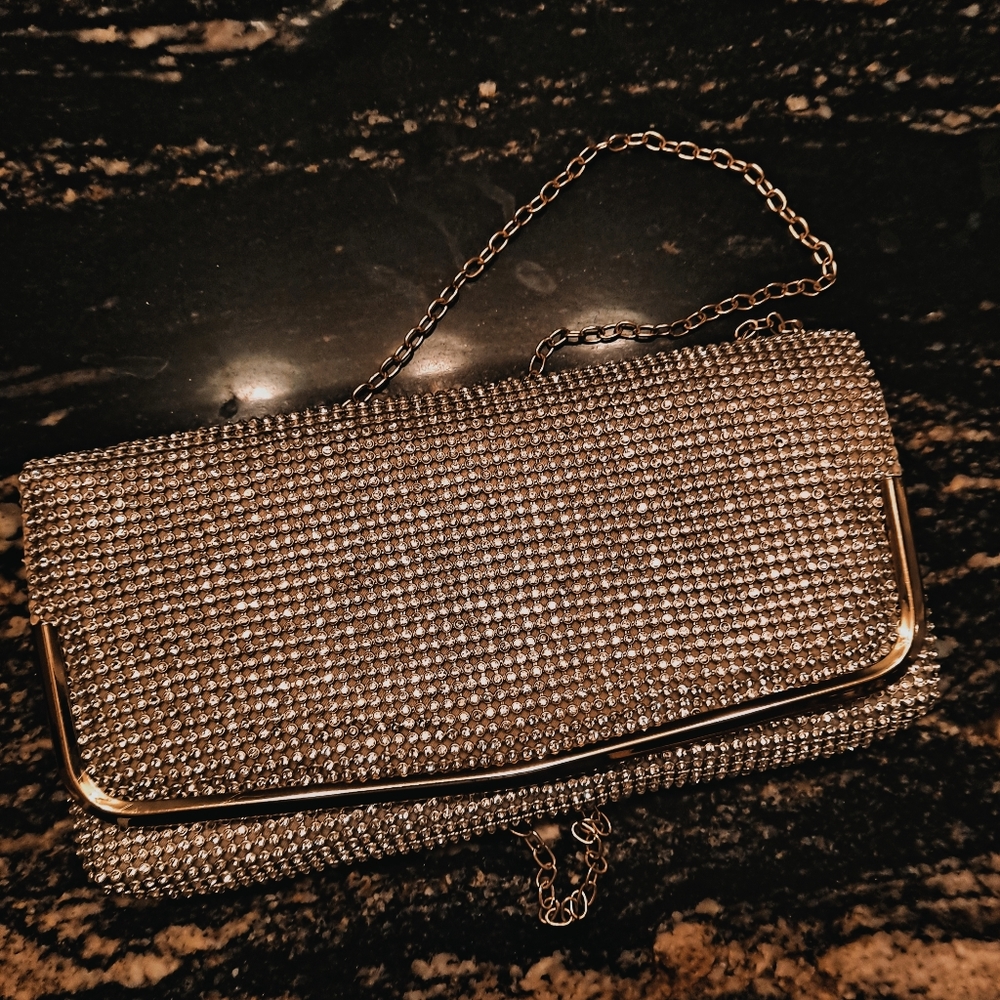 Beutiful clutch💖